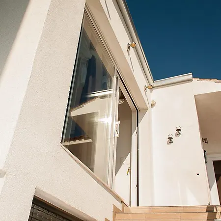& Sinkic Guest house Pirovac